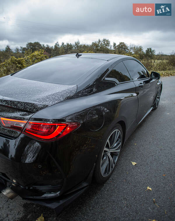 Купе Infiniti Q60 2016 в Львові
