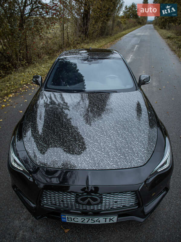 Купе Infiniti Q60 2016 в Львові