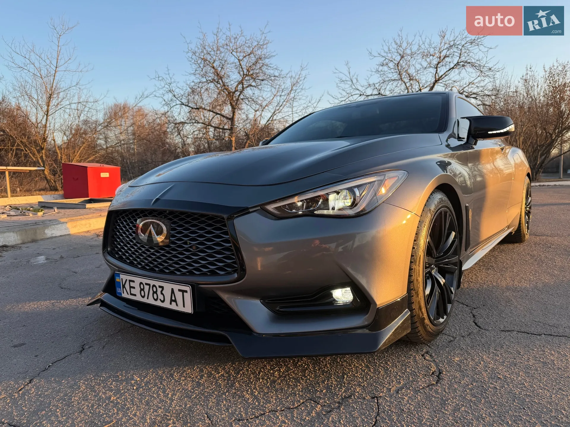 2019 Infiniti Q60 - фото 1