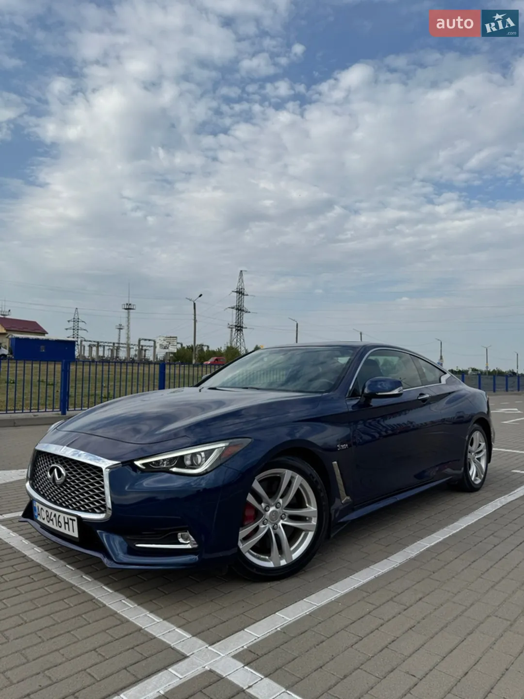 2017 Infiniti Q60 - фото 1