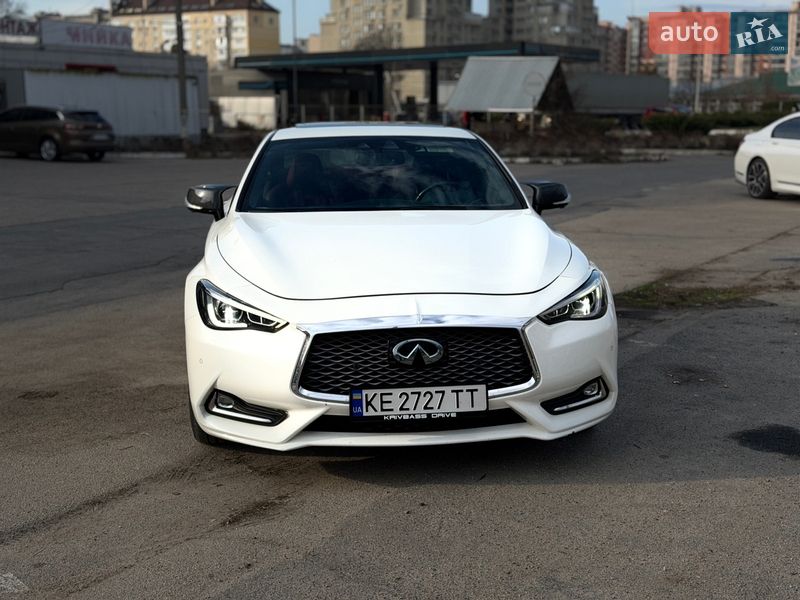 Купе Infiniti Q60 2016 в Днепре