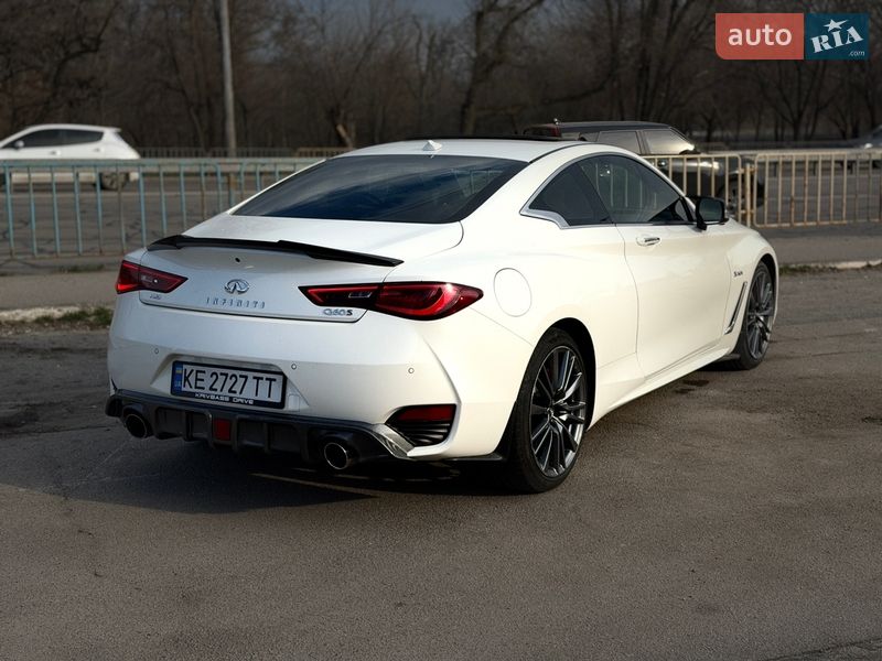 Купе Infiniti Q60 2016 в Днепре