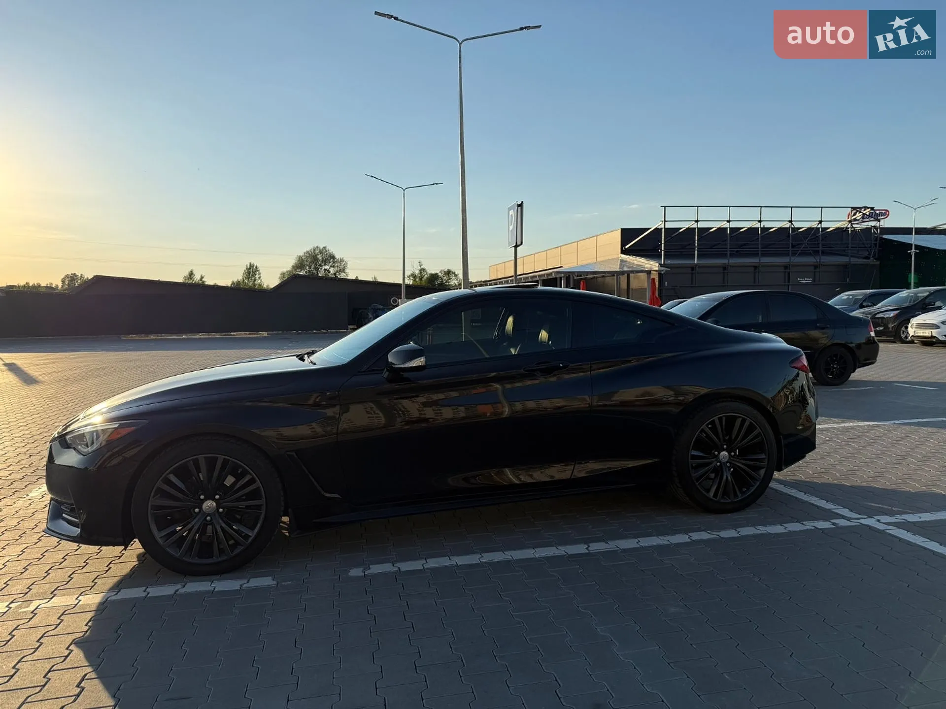 2016 Infiniti Q60 - мініатюра 6