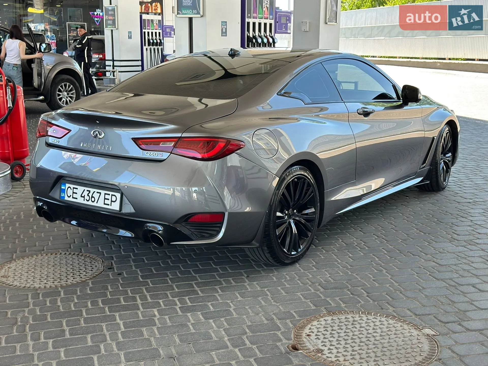 2016 Infiniti Q60 - мініатюра 3