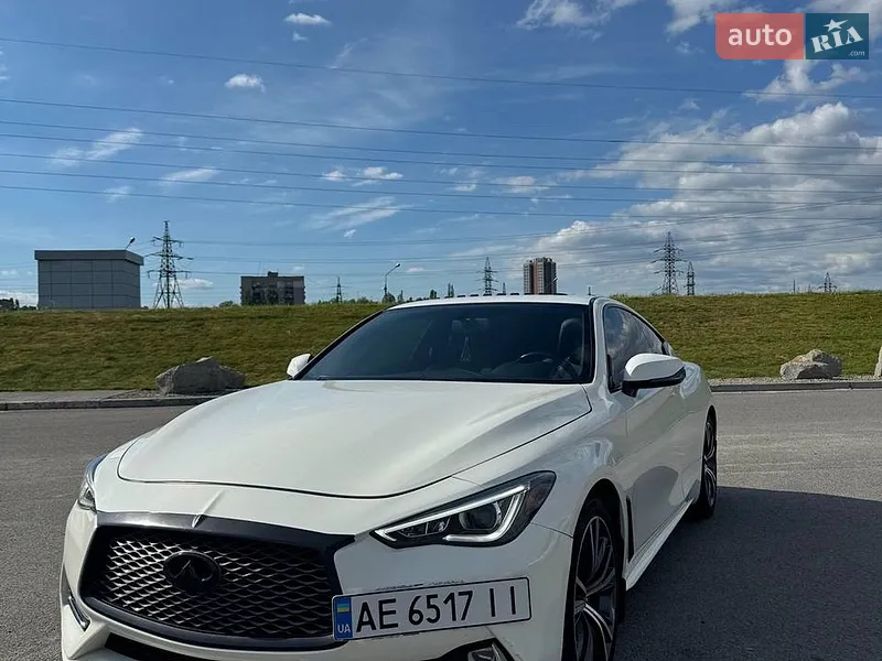 Infiniti Q60 2017