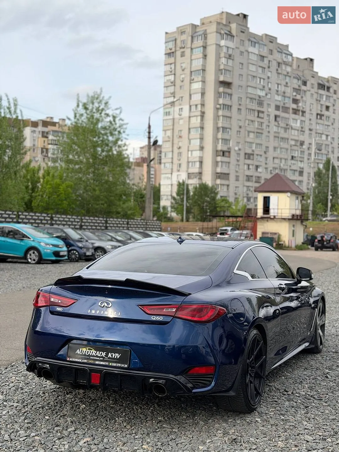 2017 Infiniti Q60 - мініатюра 6