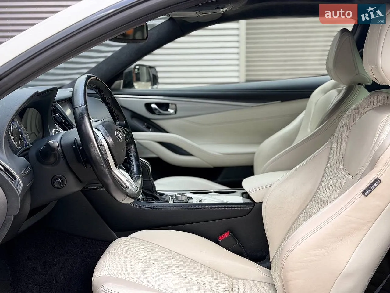 2017 Infiniti Q60 - мініатюра 12