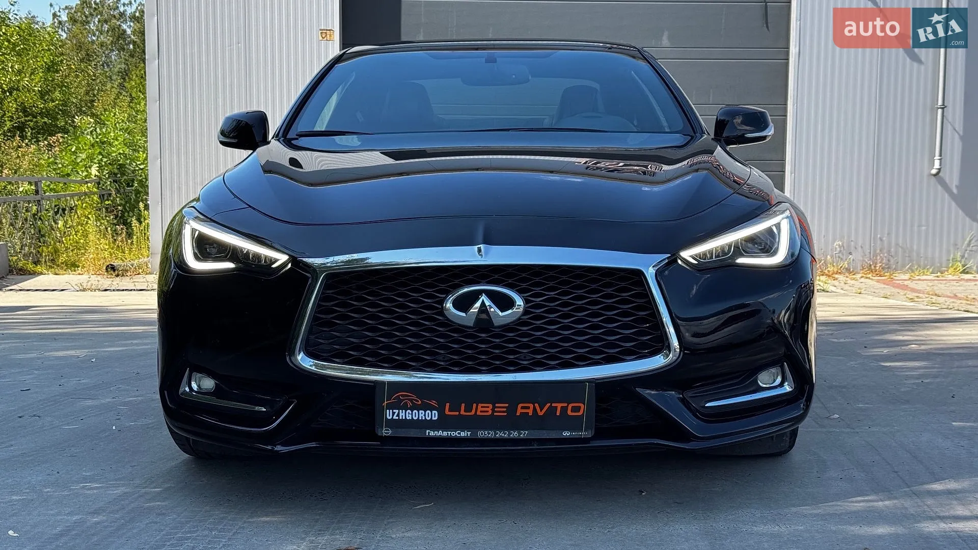 2017 Infiniti Q60 - мініатюра 3