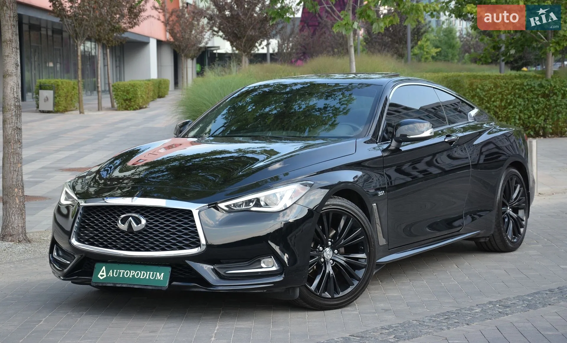 2018 Infiniti Q60 - фото 1