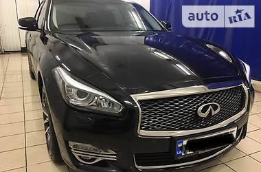 Седан Infiniti Q70 2016 в Днепре