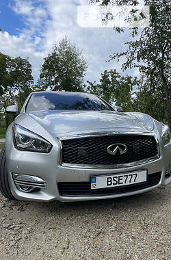 Седан Infiniti Q70 2015 в Кропивницькому