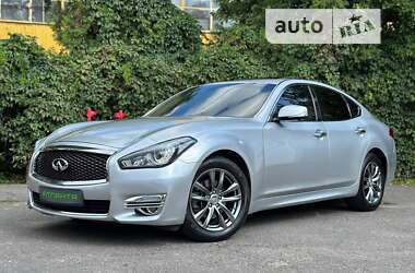 Седан Infiniti Q70 2017 в Одесі