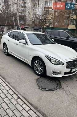 Седан Infiniti Q70 2016 в Білій Церкві