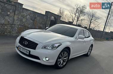 Седан Infiniti Q70 2013 в Виннице