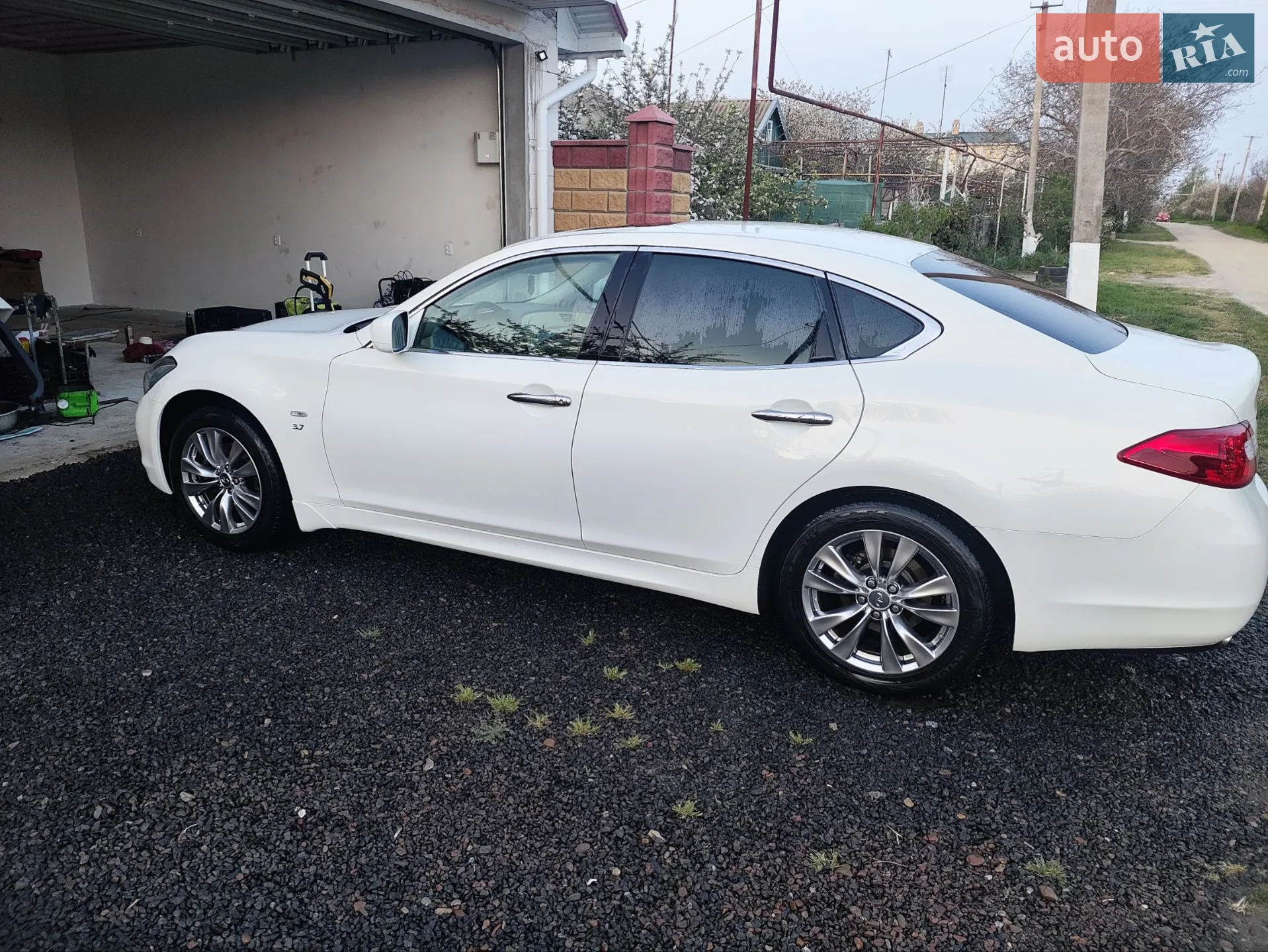 2015 Infiniti Q70 - мініатюра 11