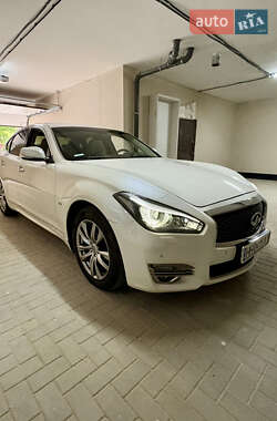 Седан Infiniti Q70 2016 в Одесі
