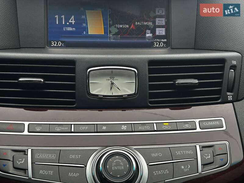 Седан Infiniti Q70 2016 в Киеве фото 25 Седан Infiniti Q70 2016 в Киеве