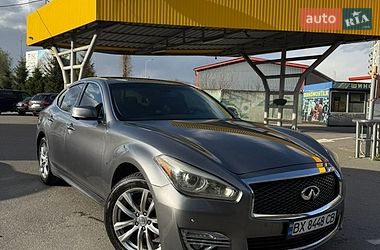 Седан Infiniti Q70 2014 в Киеве