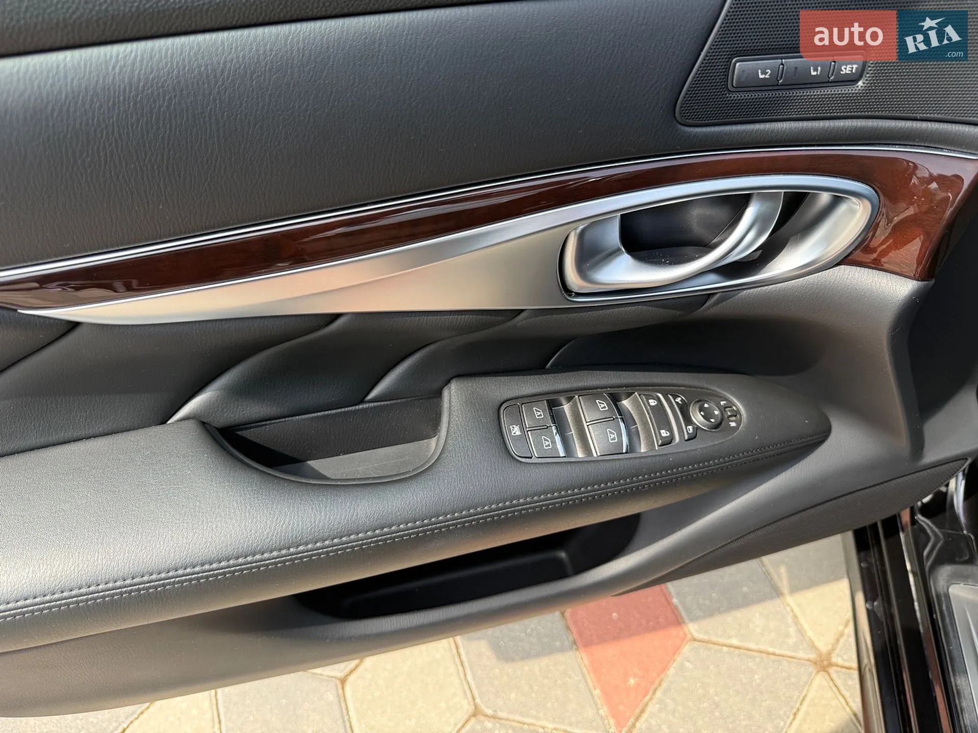 2013 Infiniti Q70 - мініатюра 30