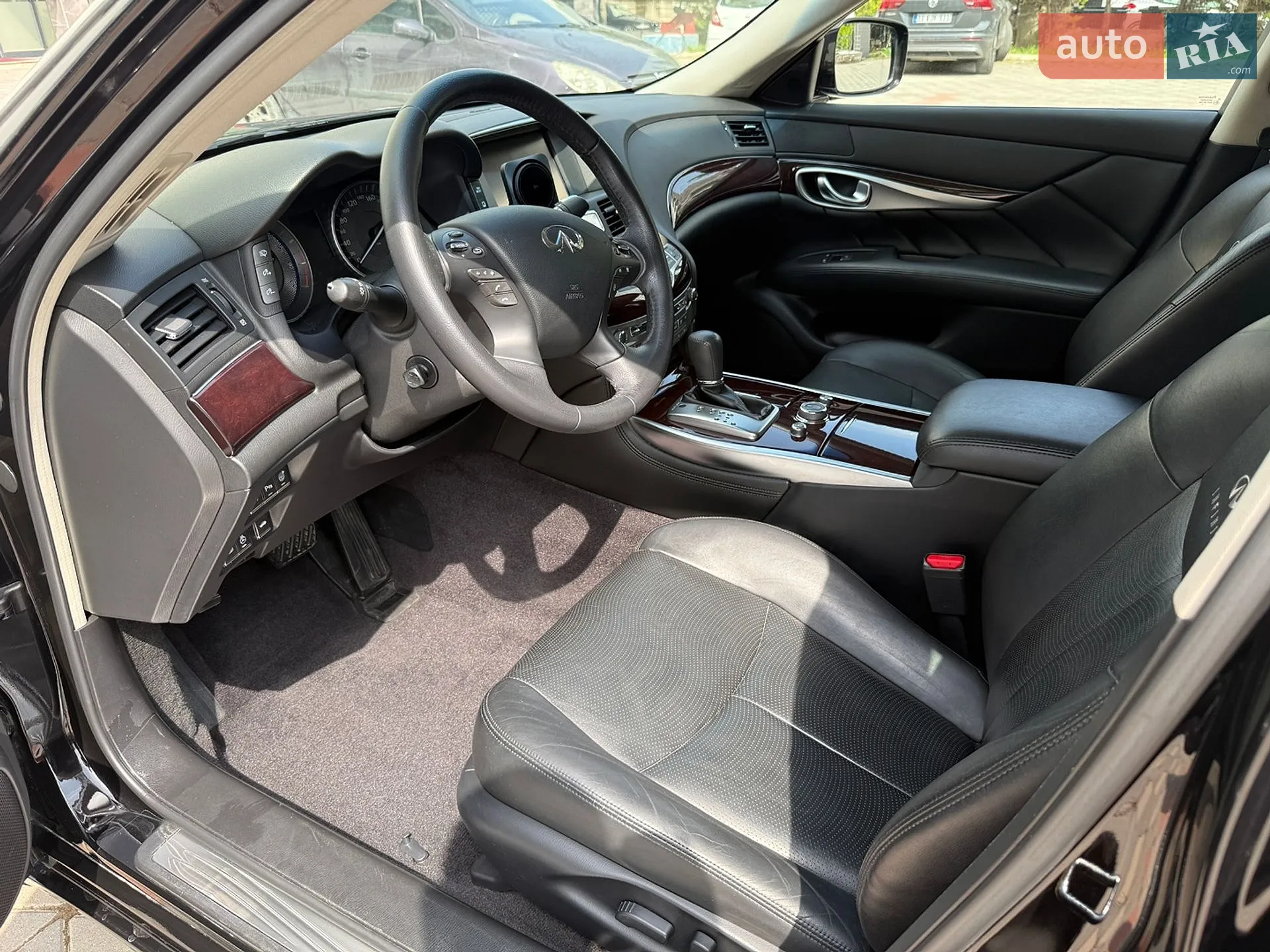 2013 Infiniti Q70 - мініатюра 31
