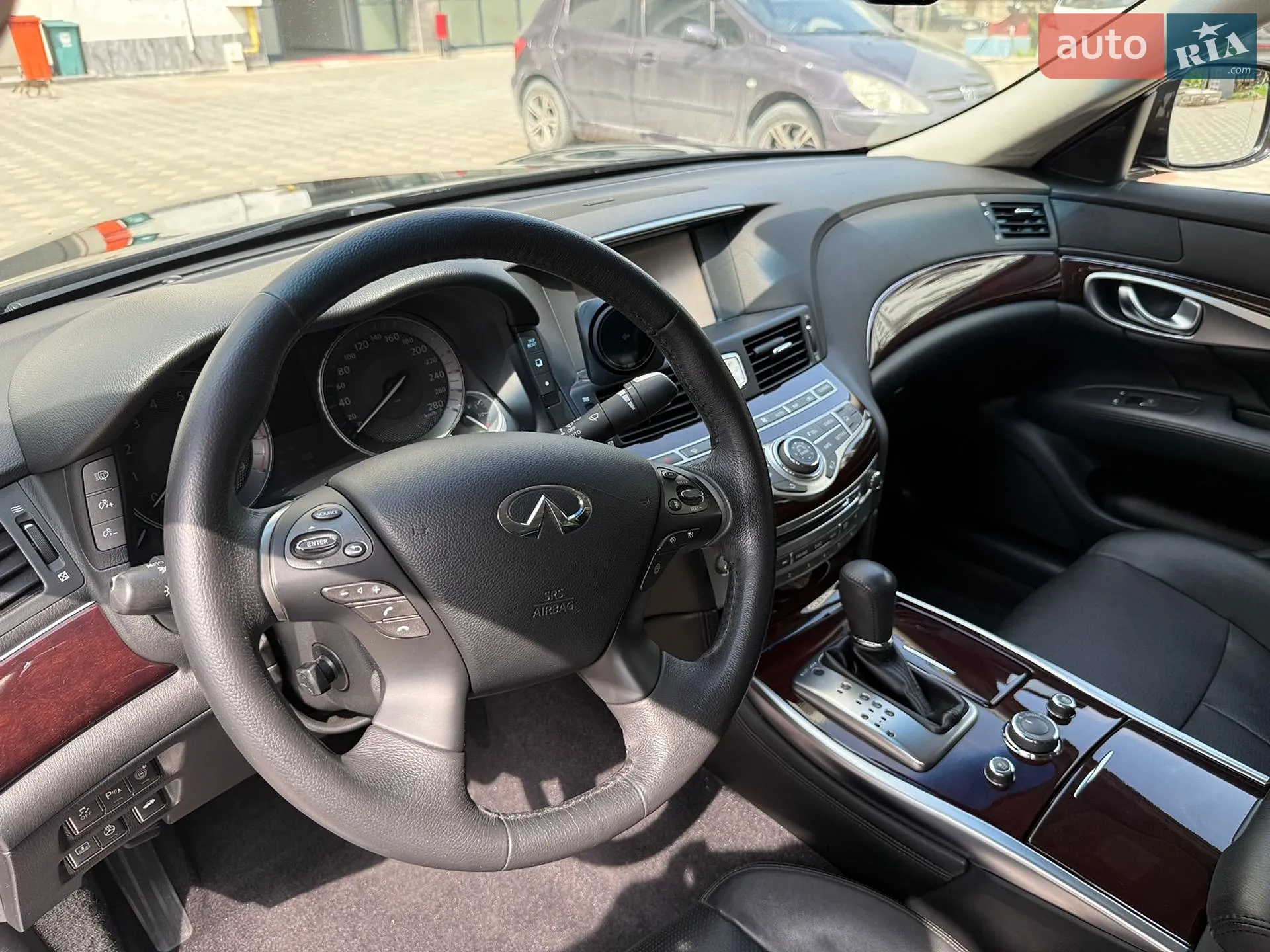 2013 Infiniti Q70 - мініатюра 32