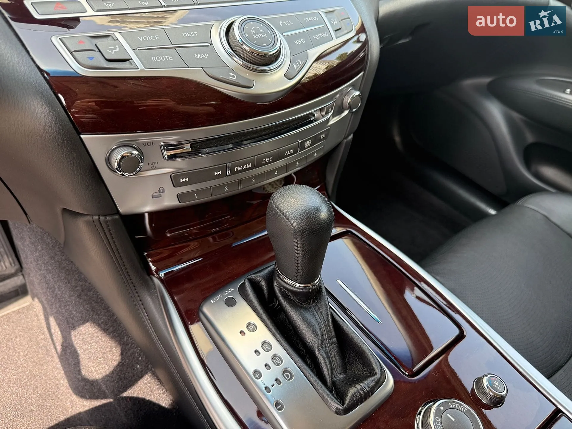 2013 Infiniti Q70 - мініатюра 39