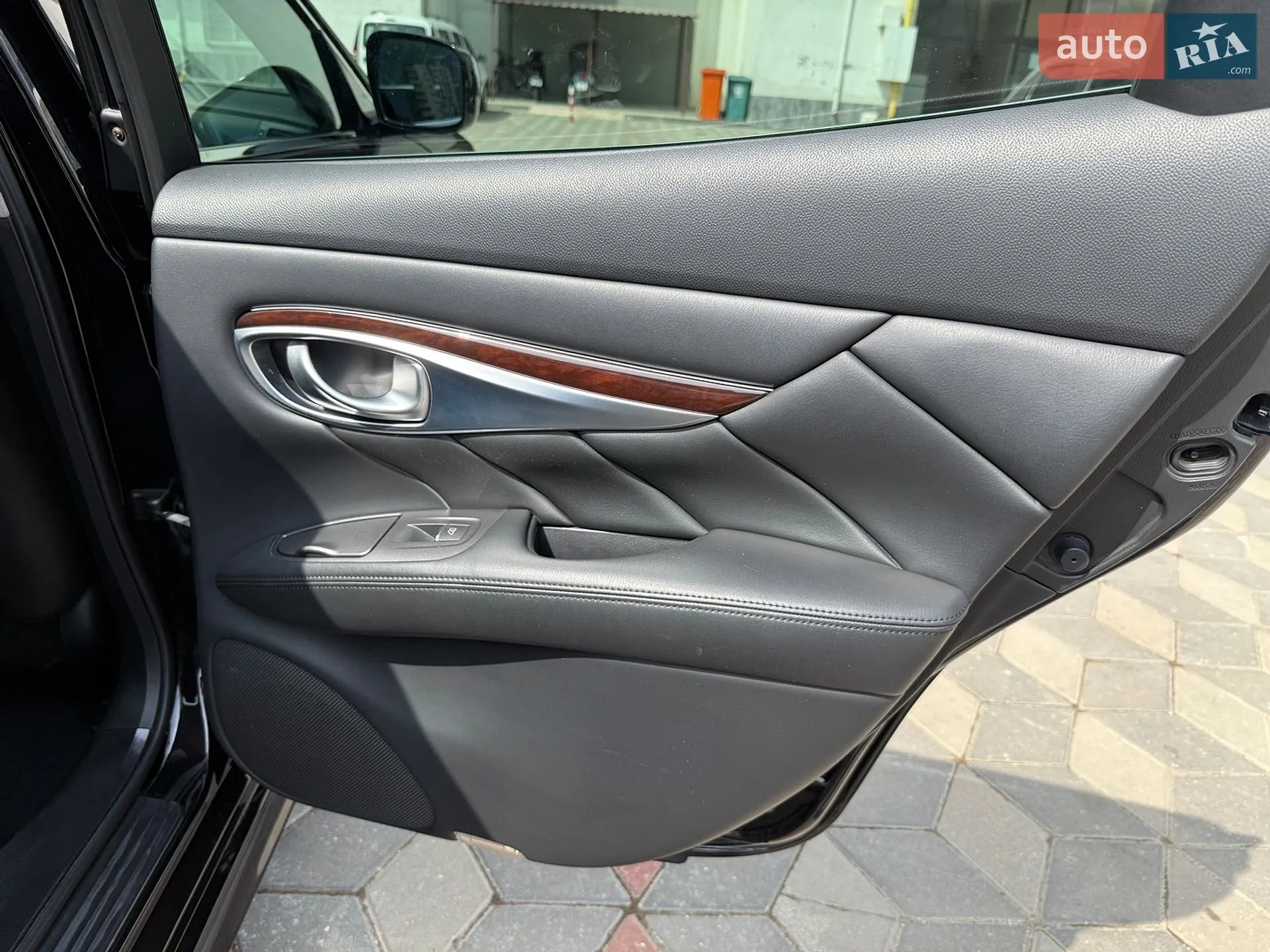 2013 Infiniti Q70 - мініатюра 44