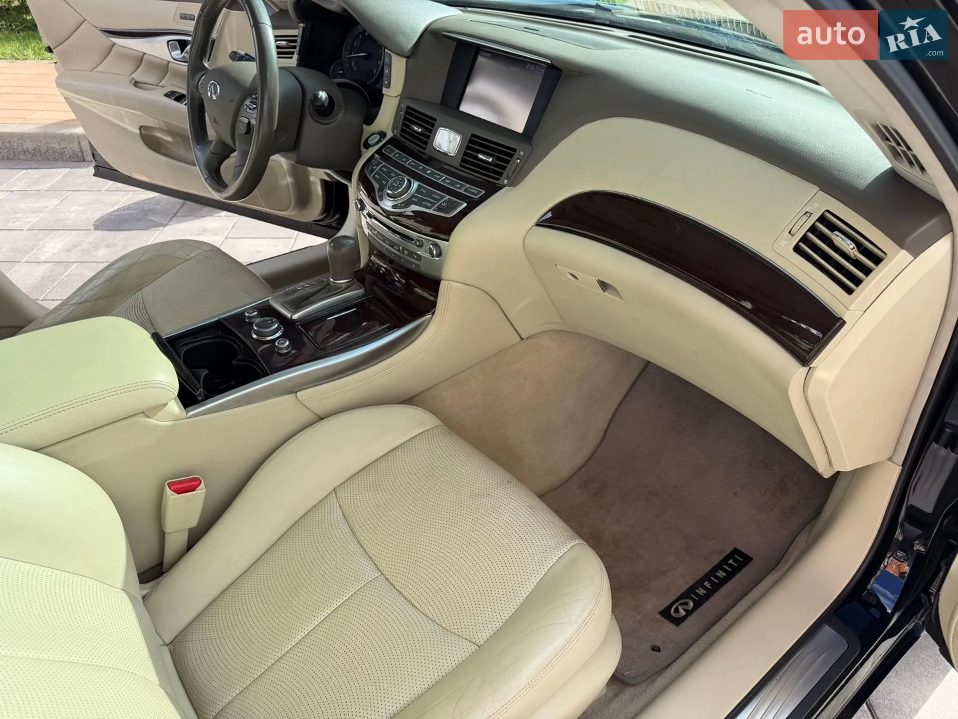 2013 Infiniti Q70 - мініатюра 23
