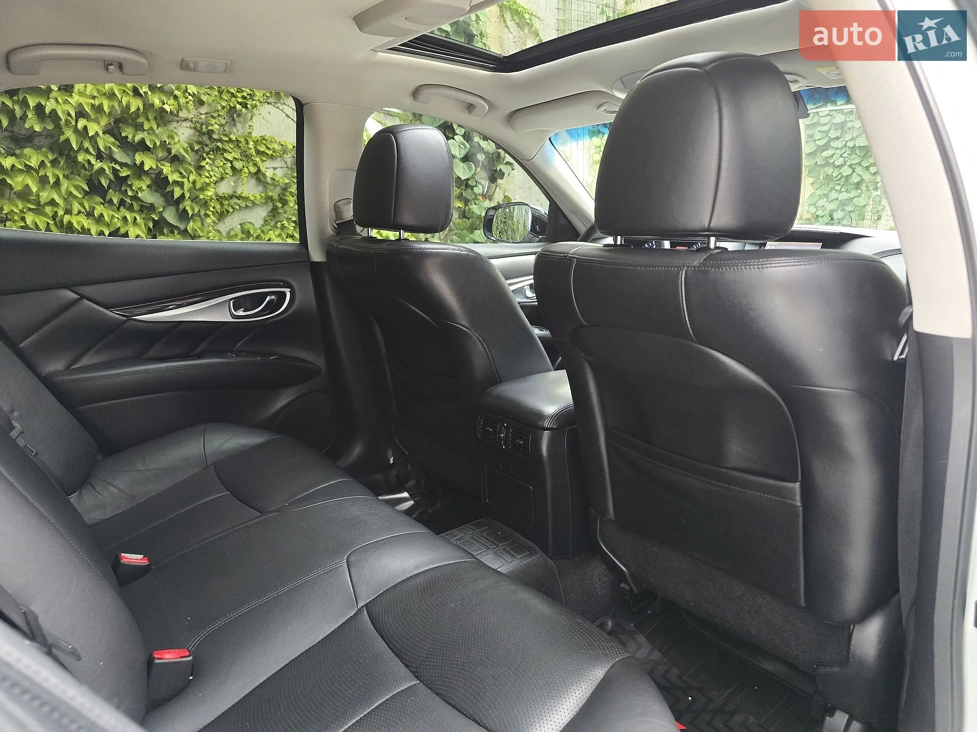 2017 Infiniti Q70 - мініатюра 59