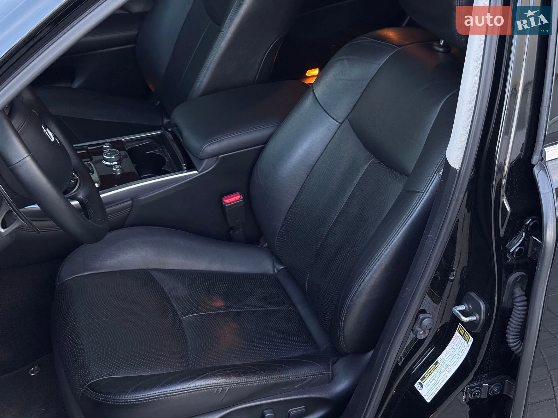 2014 Infiniti Q70 - мініатюра 13