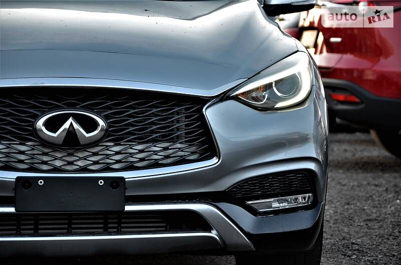 Позашляховик / Кросовер Infiniti QX30 2016 в Києві