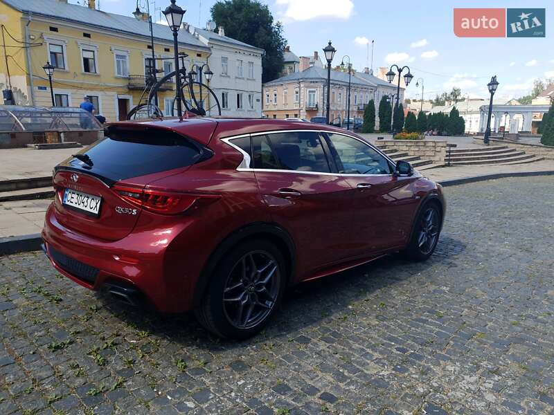 Внедорожник / Кроссовер Infiniti QX30 2016 в Черновцах