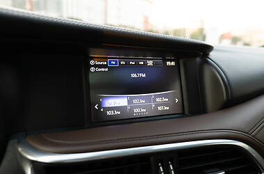 Внедорожник / Кроссовер Infiniti QX30 2016 в 
