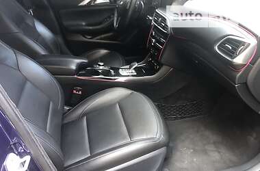 Хэтчбек Infiniti QX30 2016 в 