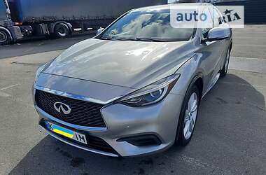 Внедорожник / Кроссовер Infiniti QX30 2016 в Киеве