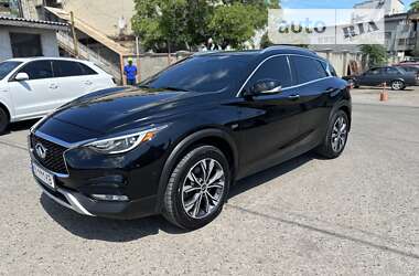 Infiniti QX30 2016