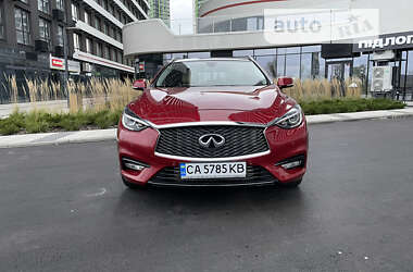 Внедорожник / Кроссовер Infiniti QX30 2016 в 