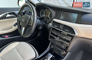 Внедорожник / Кроссовер Infiniti QX30 2018 в Киеве