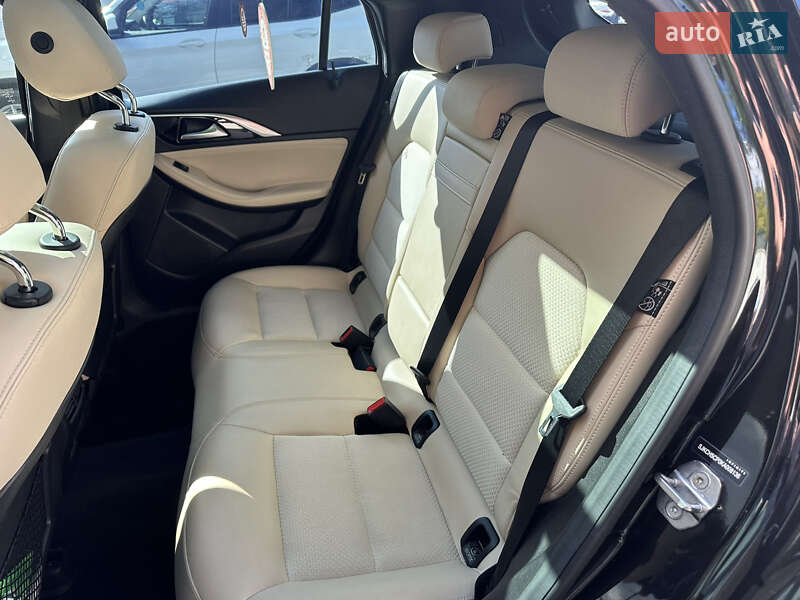 Внедорожник / Кроссовер Infiniti QX30 2018 в Киеве