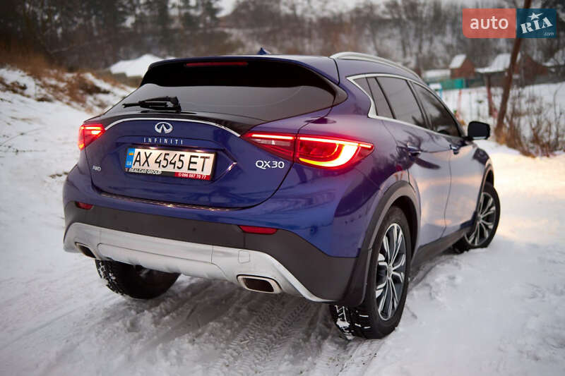 Внедорожник / Кроссовер Infiniti QX30 2018 в Валках