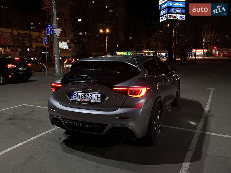 Внедорожник / Кроссовер Infiniti QX30 2017 в Одессе