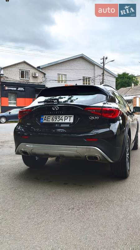 Внедорожник / Кроссовер Infiniti QX30 2016 в Одессе