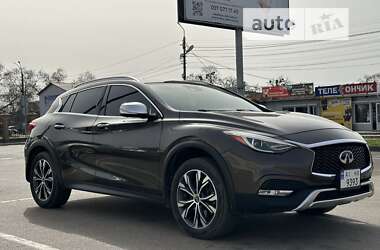 Позашляховик / Кросовер Infiniti QX30 2016 в Переяславі