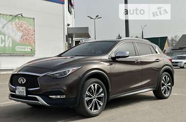 Infiniti QX30 2016