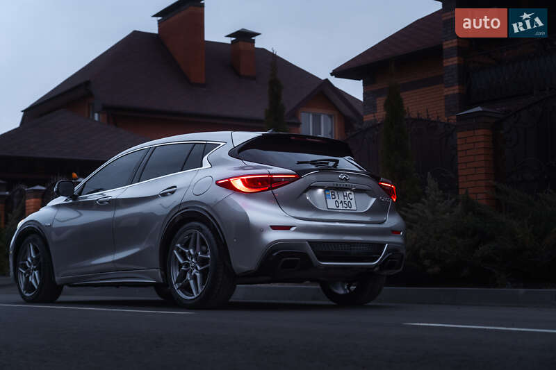 Внедорожник / Кроссовер Infiniti QX30 2017 в Полтаве