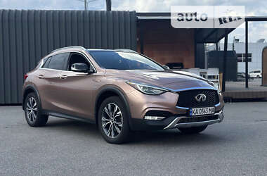 Позашляховик / Кросовер Infiniti QX30 2016 в Києві