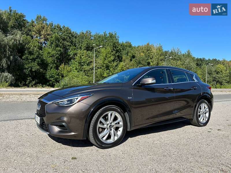 Внедорожник / Кроссовер Infiniti QX30 2017 в Днепре фото 18 Внедорожник / Кроссовер Infiniti QX30 2017 в Днепре