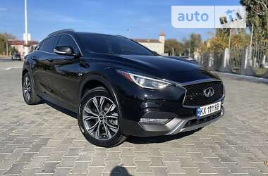 Позашляховик / Кросовер Infiniti QX30 2016 в Києві