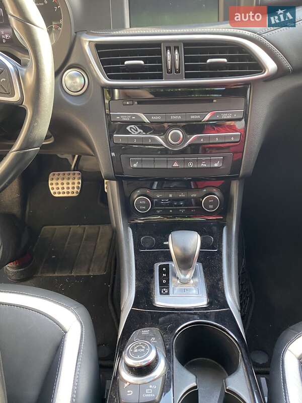 Внедорожник / Кроссовер Infiniti QX30 2017 в Запорожье