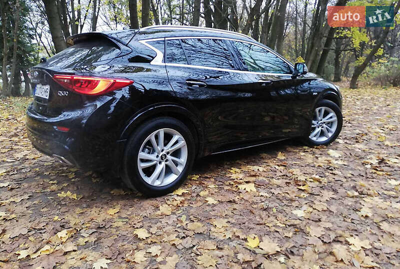 Внедорожник / Кроссовер Infiniti QX30 2018 в Львове